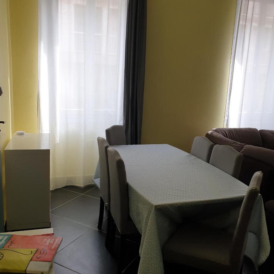 Appartement Intra Muros 8 Personnes Climatise Wifi Stationnement Facile Avignon Exterior photo